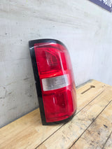 2016-2019 GMC Sierra 1500 2500 3500HD Passenger Side RH Halogen Taillight 84288725
