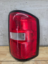 2016-2019 GMC Sierra 1500 2500 3500HD Passenger Side RH Halogen Taillight 84288725