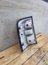 2016-2019 GMC Sierra 1500 2500 3500HD Passenger Side RH Halogen Taillight 84288725