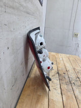 2016-2019 GMC Sierra 1500 2500 3500HD Passenger Side RH Halogen Taillight 84288725