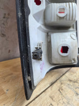 2016-2019 GMC Sierra 1500 2500 3500HD Passenger Side RH Halogen Taillight 84288725