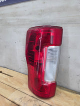 2017-2019 Ford Super Duty F250 F350 F450 F550 LH Driver Side Tail Light Halogen HC3B-13B505-AD
