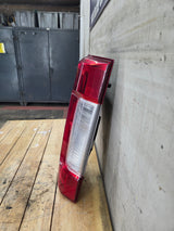 2017-2019 Ford Super Duty F250 F350 F450 F550 LH Driver Side Tail Light Halogen HC3B-13B505-AD