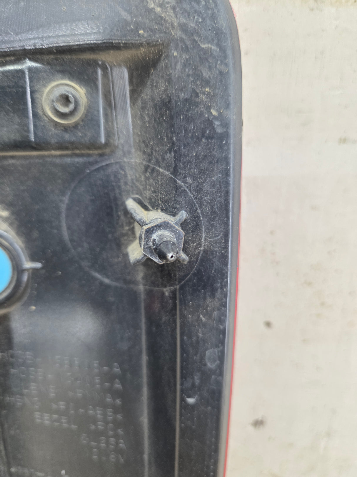 2017-2019 Ford Super Duty F250 F350 F450 F550 LH Driver Side Tail Light Halogen HC3B-13B505-AD