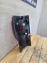 2017-2019 Ford Super Duty F250 F350 F450 F550 RH Passenger Side Tail Light Halogen HC3B-13B504-AD