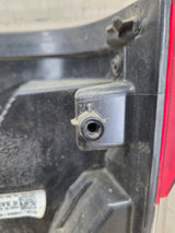 2017-2019 Ford Super Duty F250 F350 F450 F550 RH Passenger Side Tail Light Halogen HC3B-13B504-AD