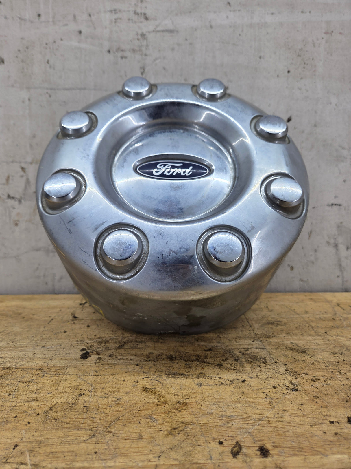 2008-2016 Ford Super Duty F350 Rear DUALLY Hub Cap Chrome Center Cap 8 LUG