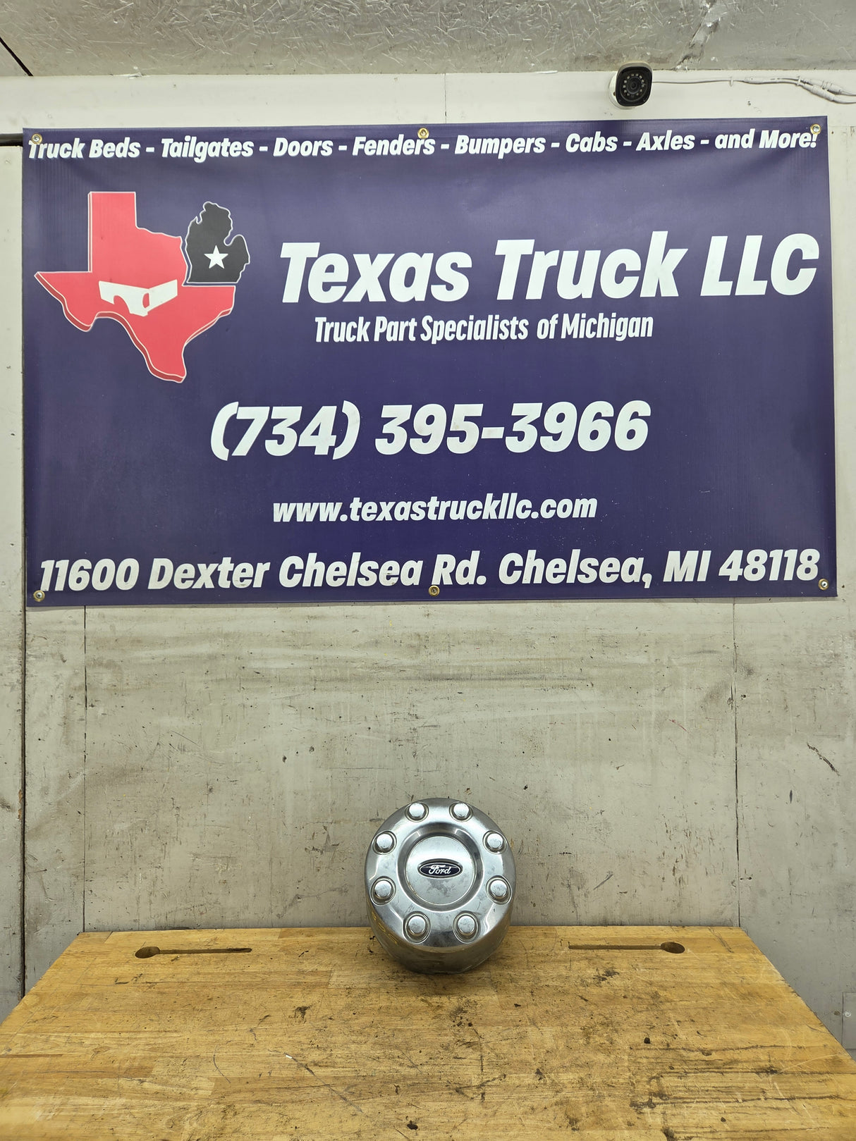 2008-2016 Ford Super Duty F350 Rear DUALLY Hub Cap Chrome Center Cap 8 LUG