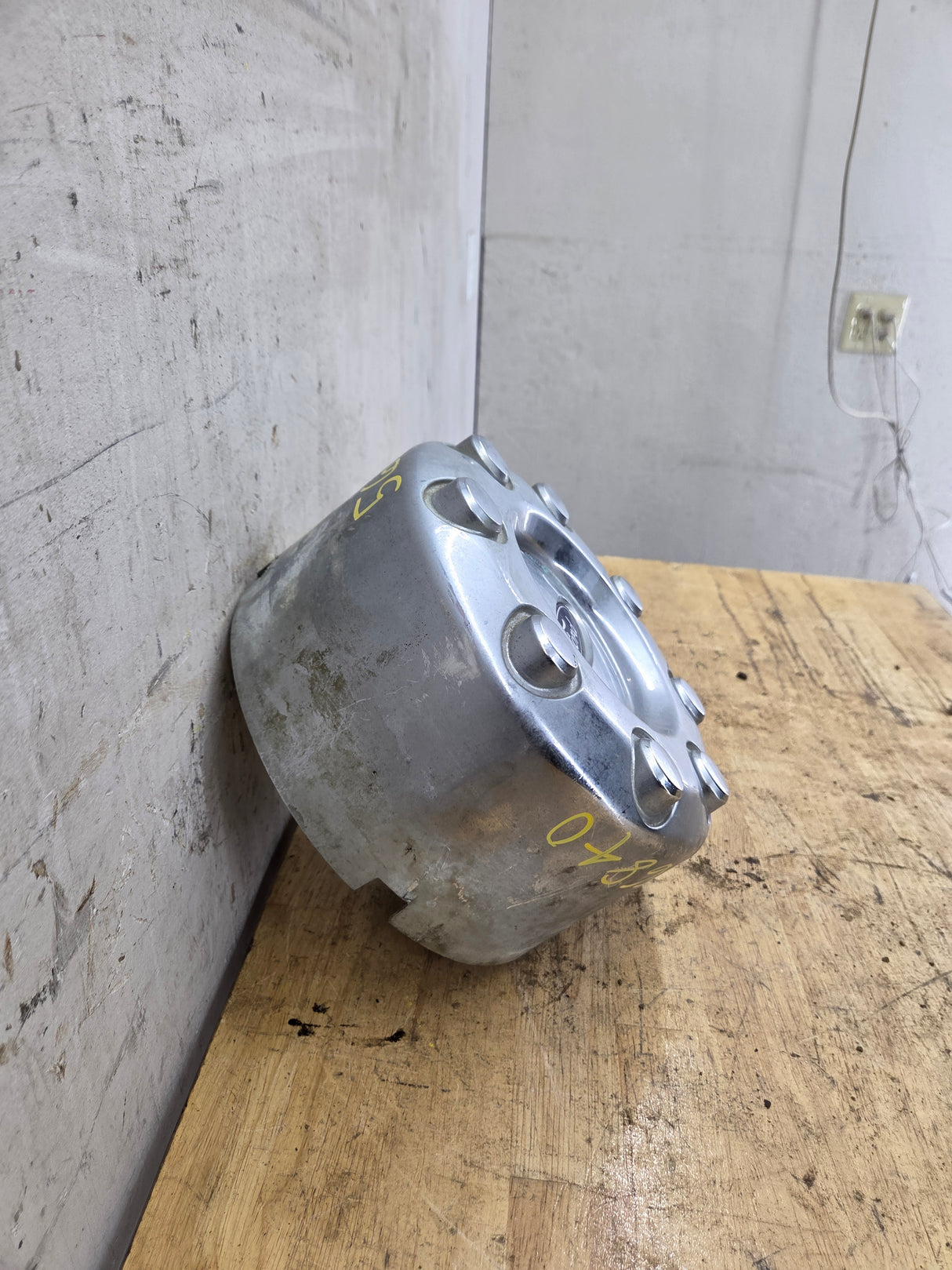 2008-2016 Ford Super Duty F350 Rear DUALLY Hub Cap Chrome Center Cap 8 LUG