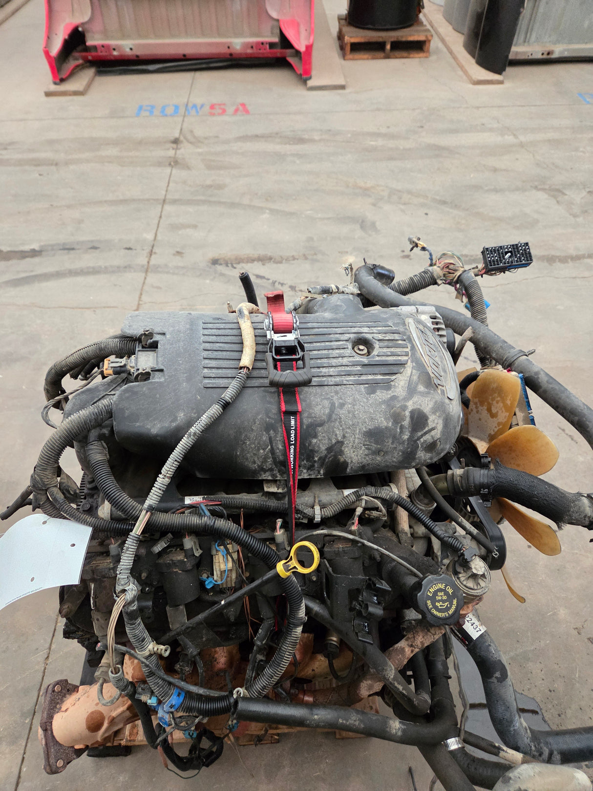 2002 Chevrolet GMC 2500 2500HD 3500HD 6.0L Engine LS Vortec Gas Engine Runs Good