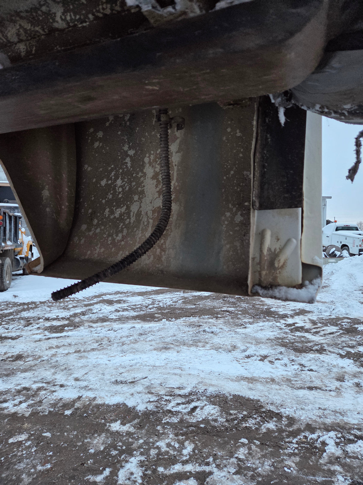 2007-2013 Chevrolet Silverado 1500 2500 3500 HD 6' 6" Short Truck