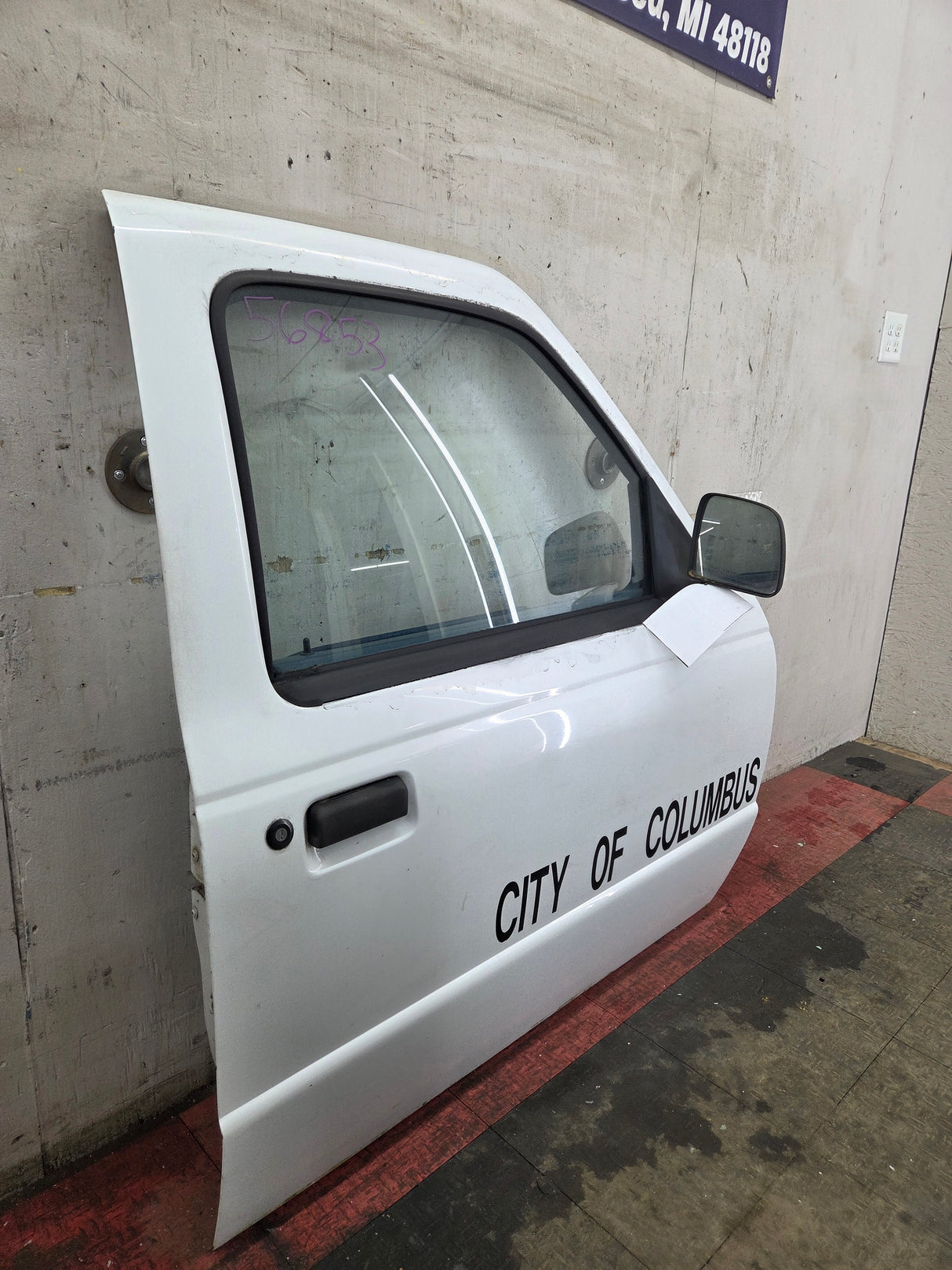 1993-2002 Ford Ranger Passenger Side Front Right Hand Door