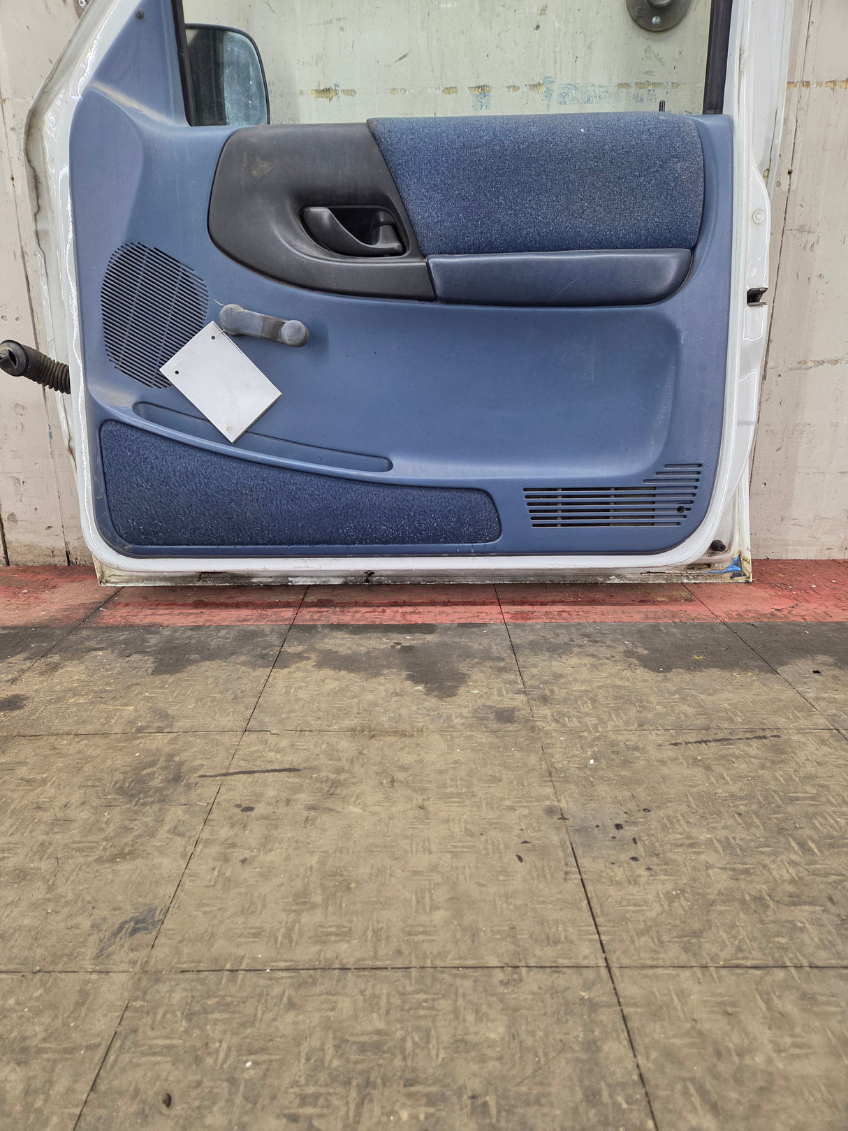 1993-2002 Ford Ranger Passenger Side Front Right Hand Door