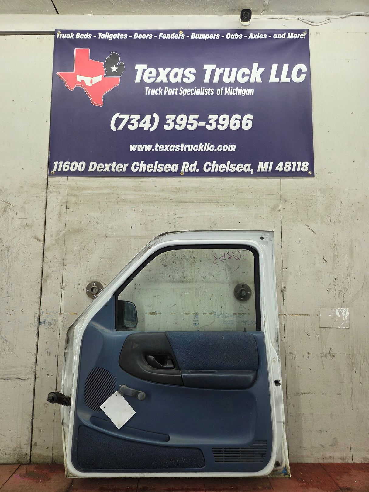 1993-2002 Ford Ranger Passenger Side Front Right Hand Door