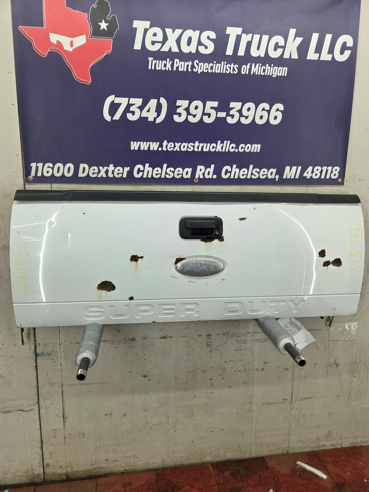 2008-2016 Ford Super Duty Tailgate F250 F350 F450 F550 - Oxford White