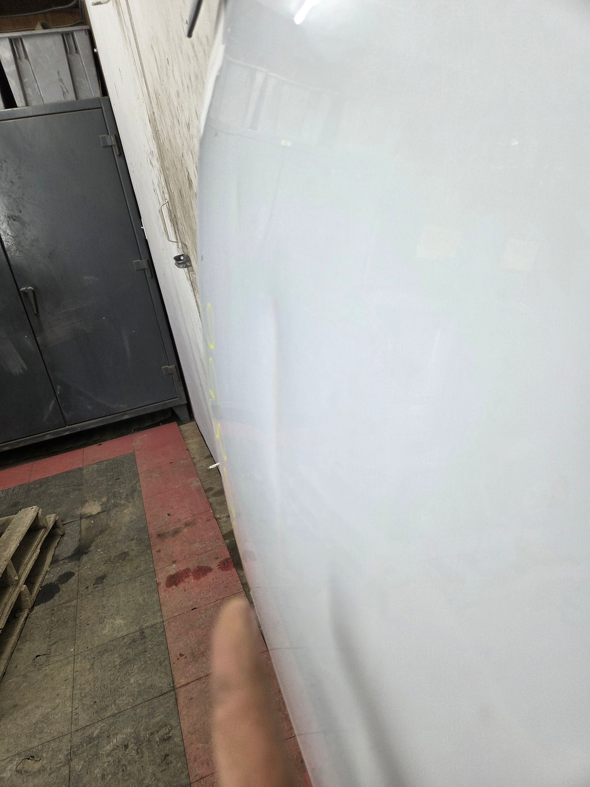 2008-2016 Ford Super Duty Tailgate F250 F350 F450 F550 - Oxford White