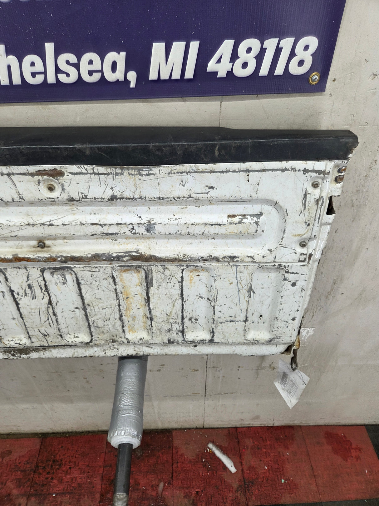 2008-2016 Ford Super Duty Tailgate F250 F350 F450 F550 - Oxford White