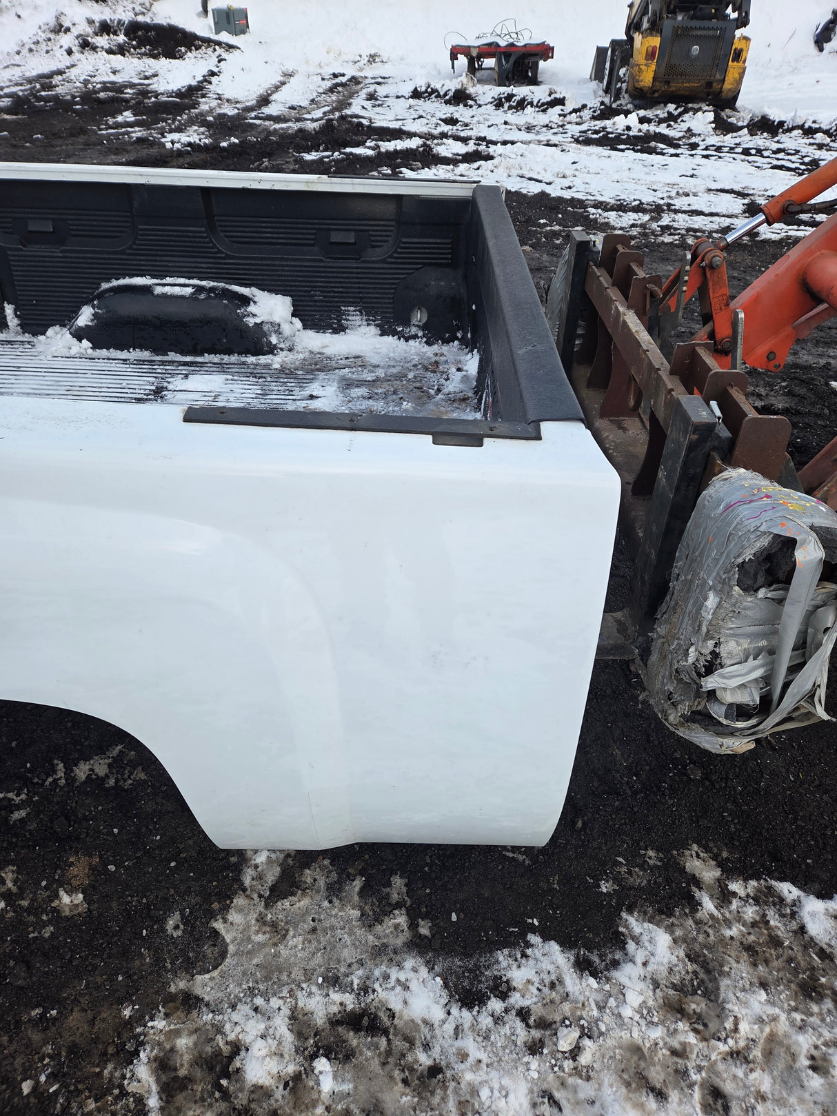 2007-2013 Chevrolet Silverado 1500 2500 3500 HD 6' 6" Short Truck