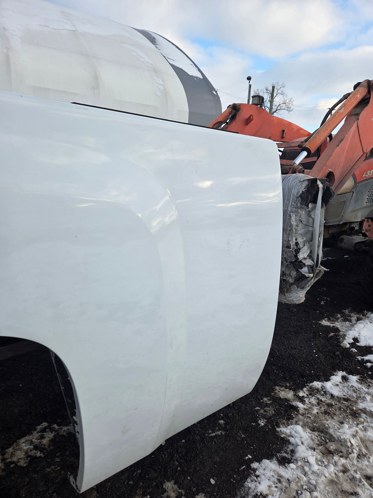 2007-2013 Chevrolet Silverado 1500 2500 3500 HD 6' 6" Short Truck