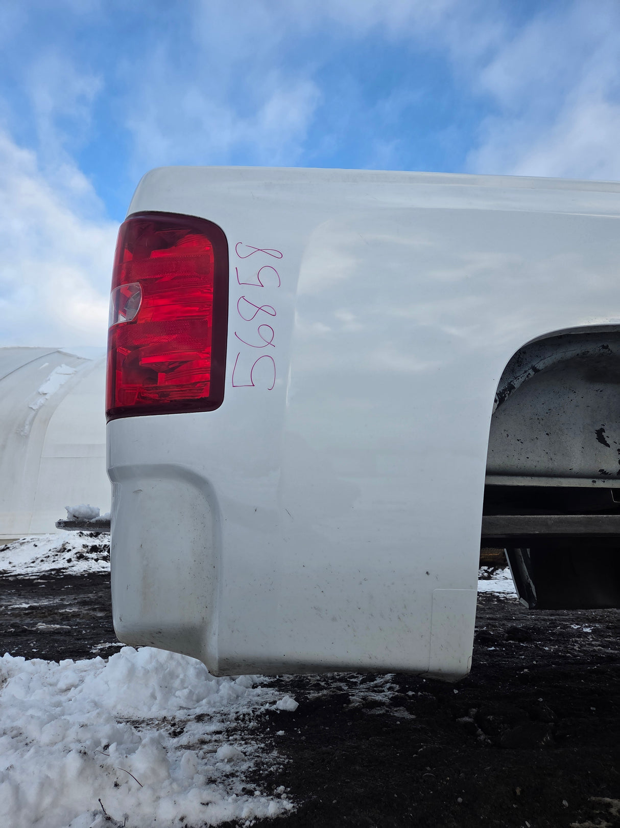 2007-2013 Chevrolet Silverado 1500 2500 3500 HD 6' 6" Short Truck