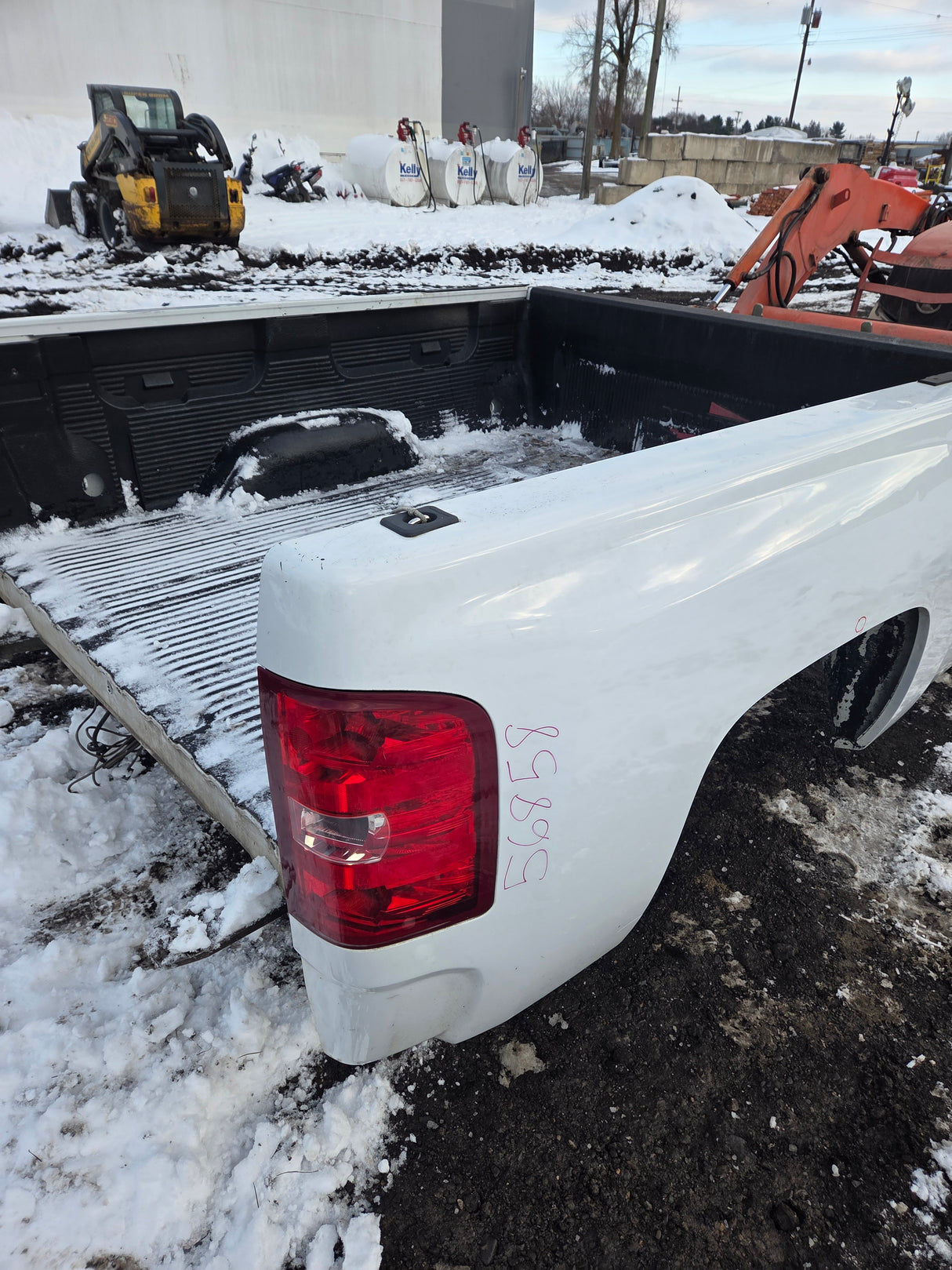 2007-2013 Chevrolet Silverado 1500 2500 3500 HD 6' 6" Short Truck