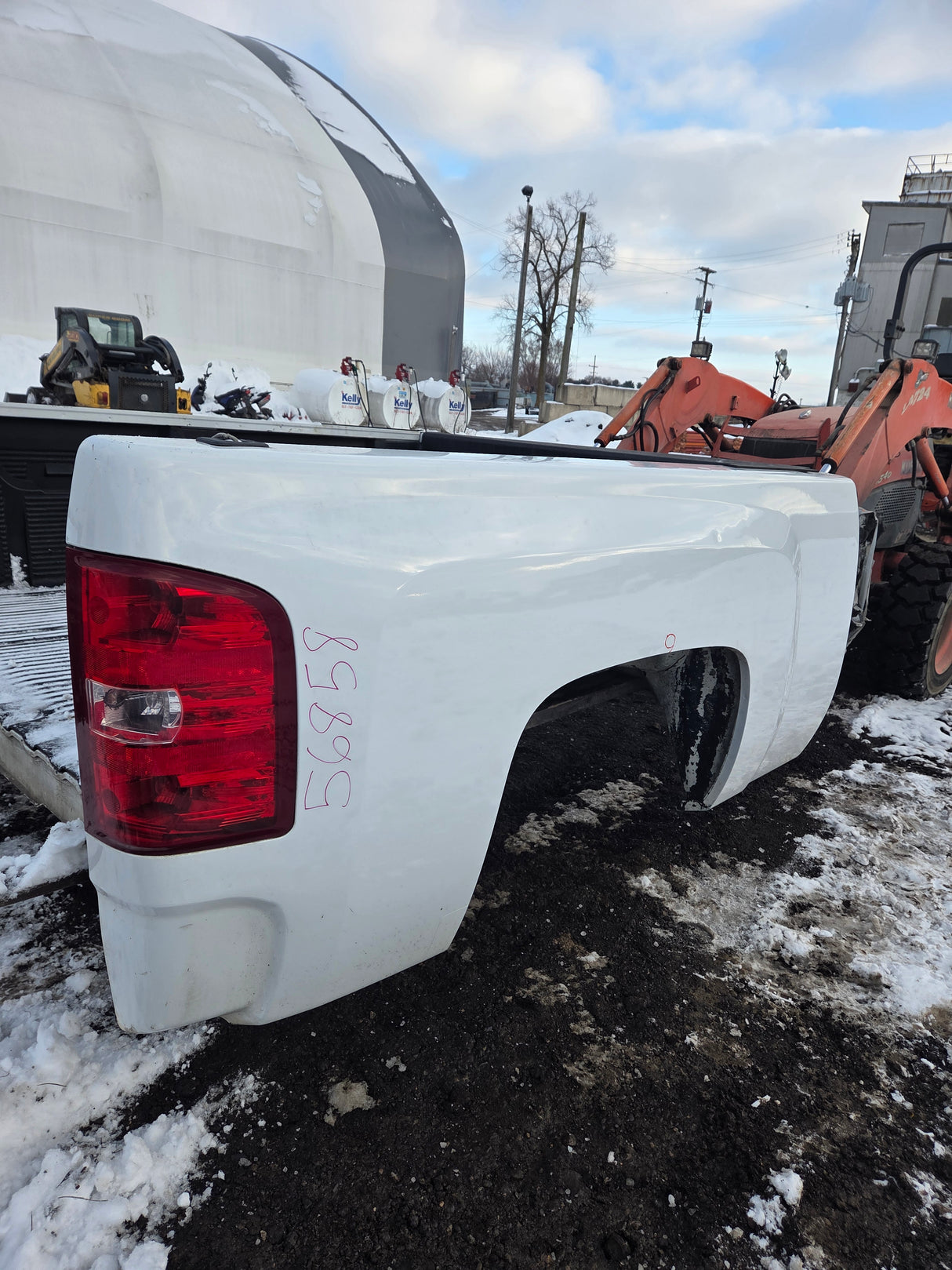 2007-2013 Chevrolet Silverado 1500 2500 3500 HD 6' 6" Short Truck