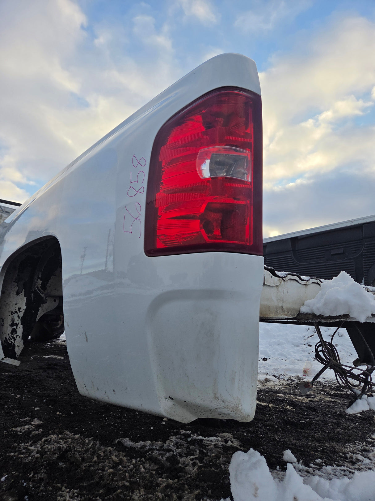 2007-2013 Chevrolet Silverado 1500 2500 3500 HD 6' 6" Short Truck