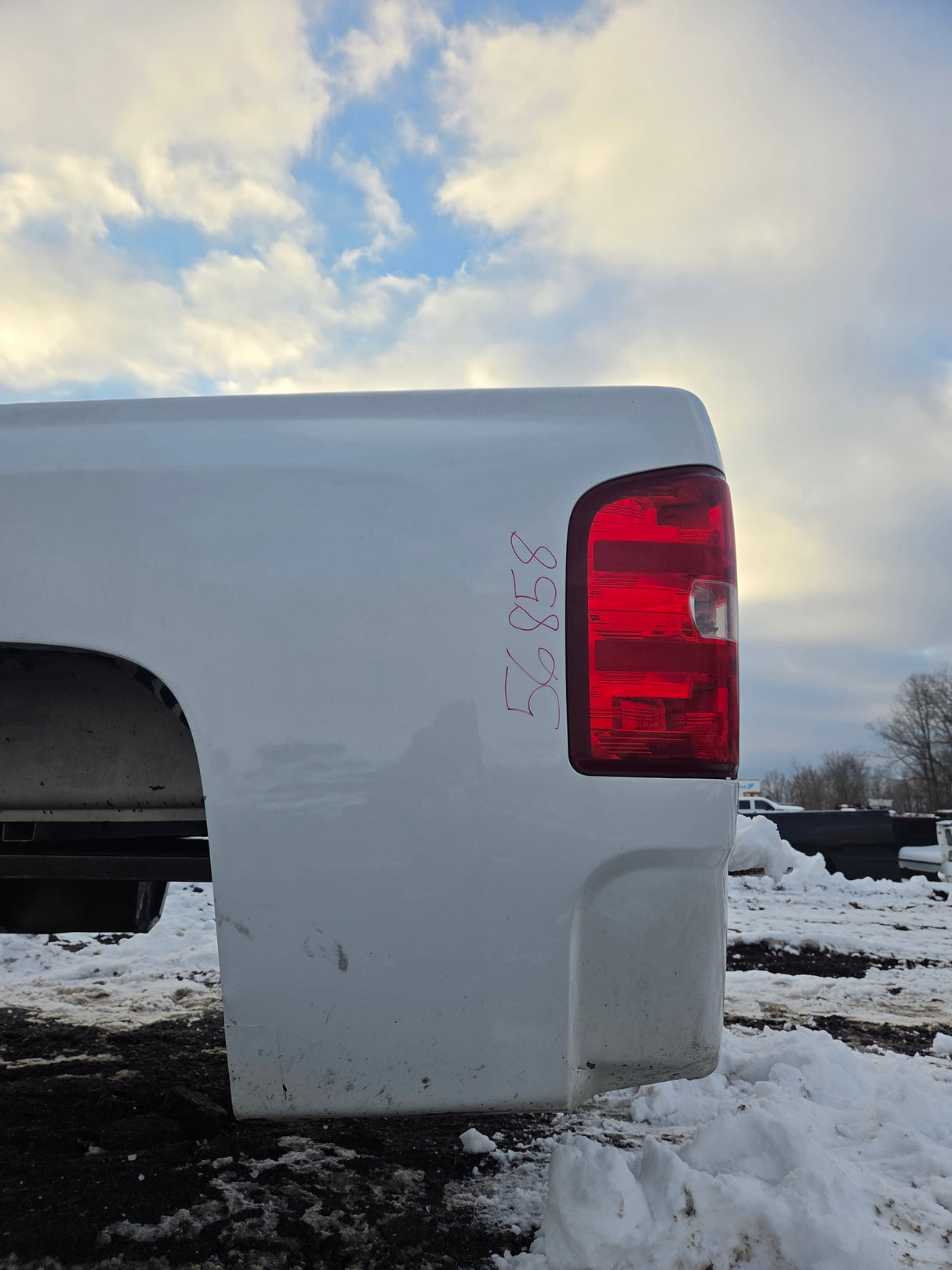 2007-2013 Chevrolet Silverado 1500 2500 3500 HD 6' 6" Short Truck