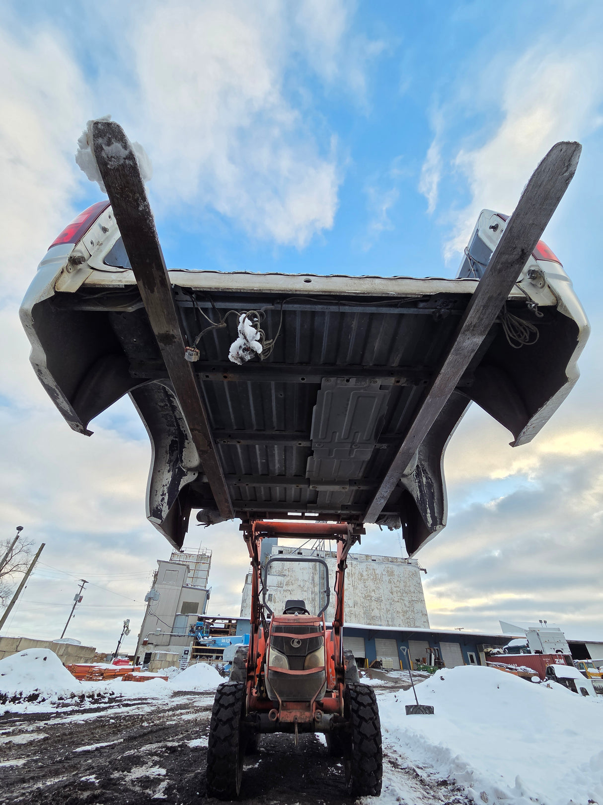 2007-2013 Chevrolet Silverado 1500 2500 3500 HD 6' 6" Short Truck