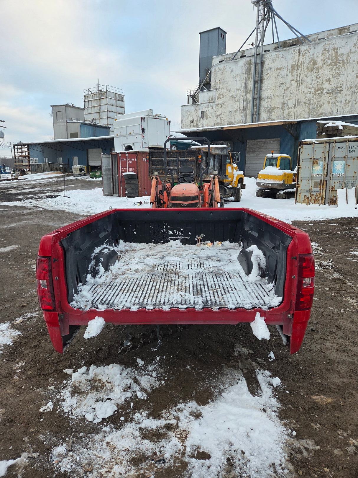 2007-2013 Chevrolet Silverado 1500 2500 3500 HD 6' 6" Short Truck Bed - Red