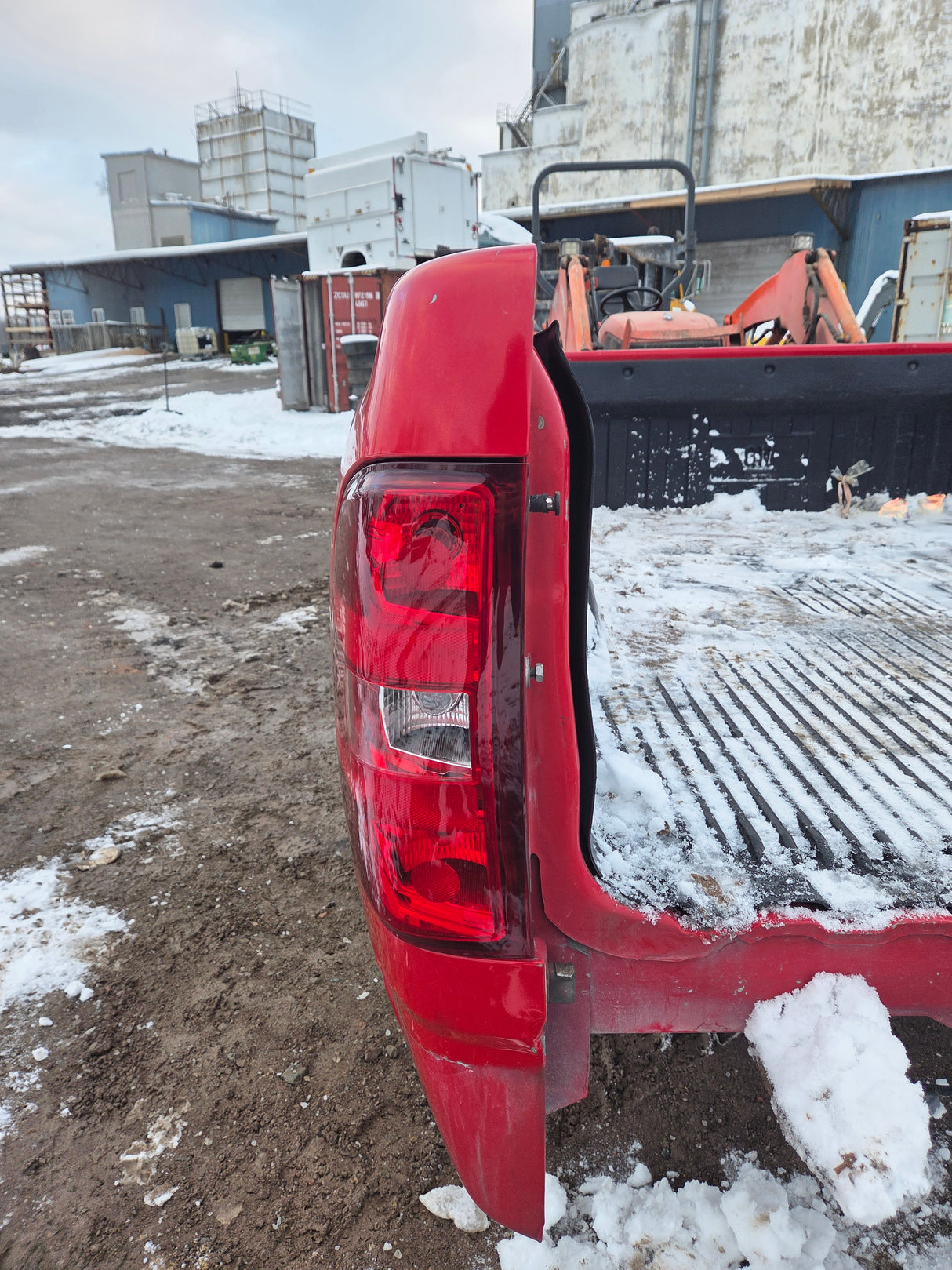 2007-2013 Chevrolet Silverado 1500 2500 3500 HD 6' 6" Short Truck Bed - Red
