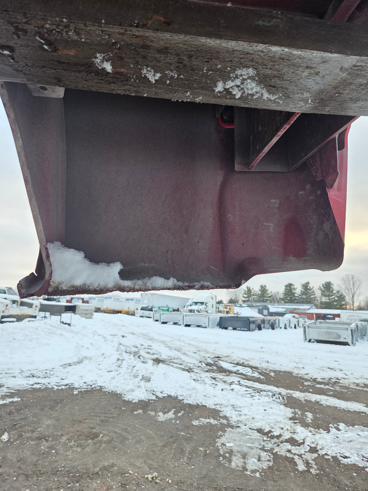 2007-2013 Chevrolet Silverado 1500 2500 3500 HD 6' 6" Short Truck Bed - Red