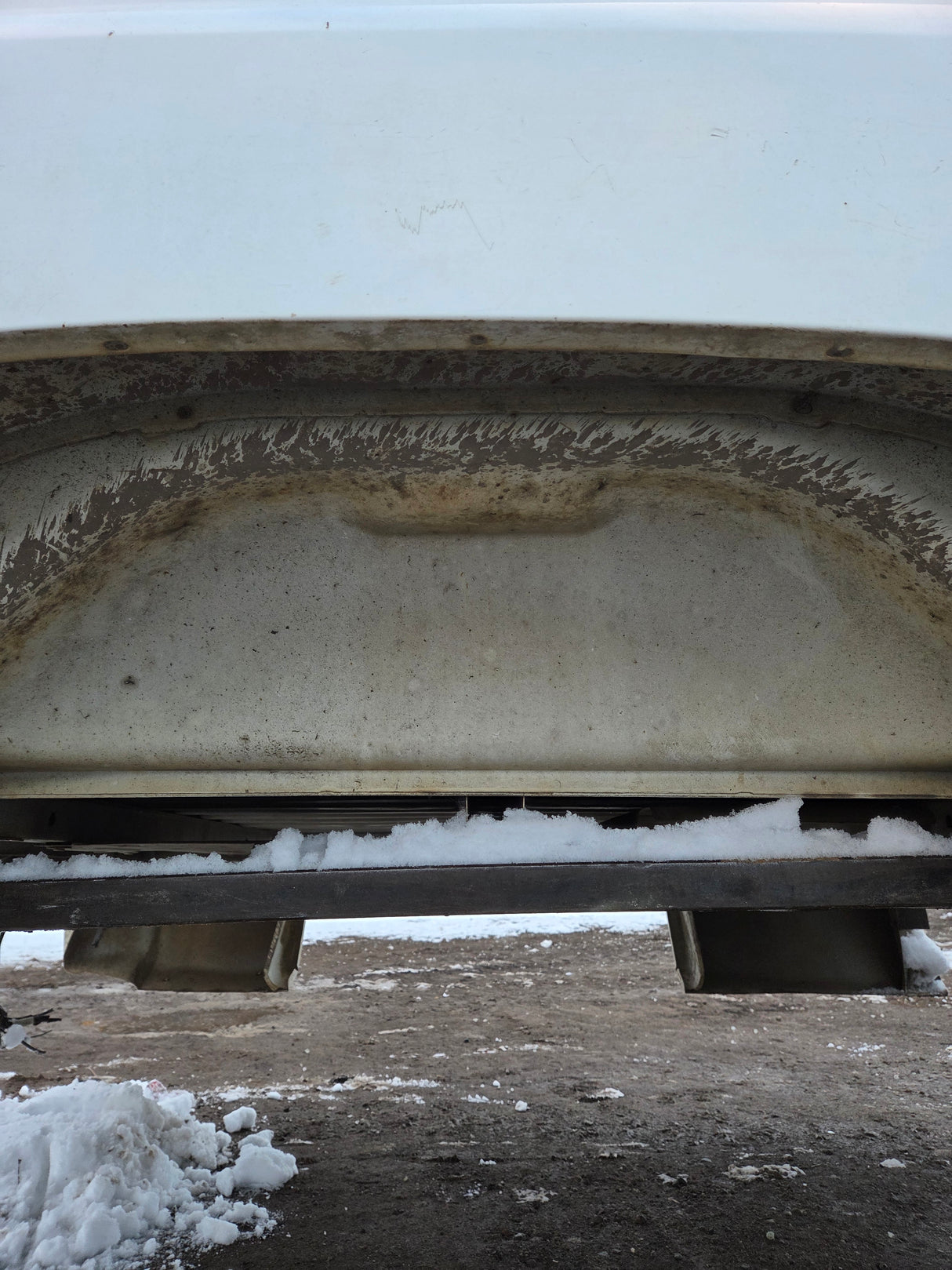 2007-2013 Chevrolet Silverado 1500 2500 3500 HD 6' 6" Short Truck Bed - Summit White