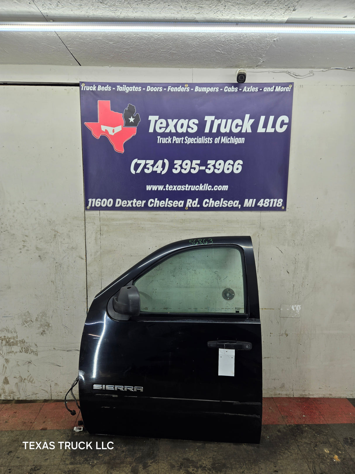 2007-2013 Chevrolet Silverado / GMC Sierra 1500 2500 3500 HD LH Front Driver Side Door