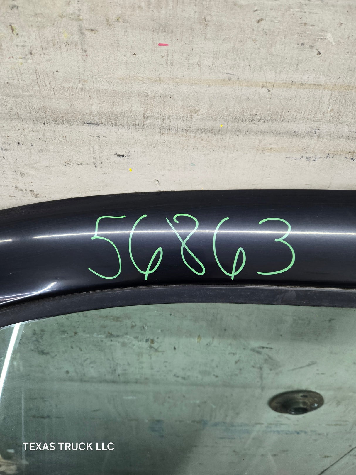 2007-2013 Chevrolet Silverado / GMC Sierra 1500 2500 3500 HD LH Front Driver Side Door