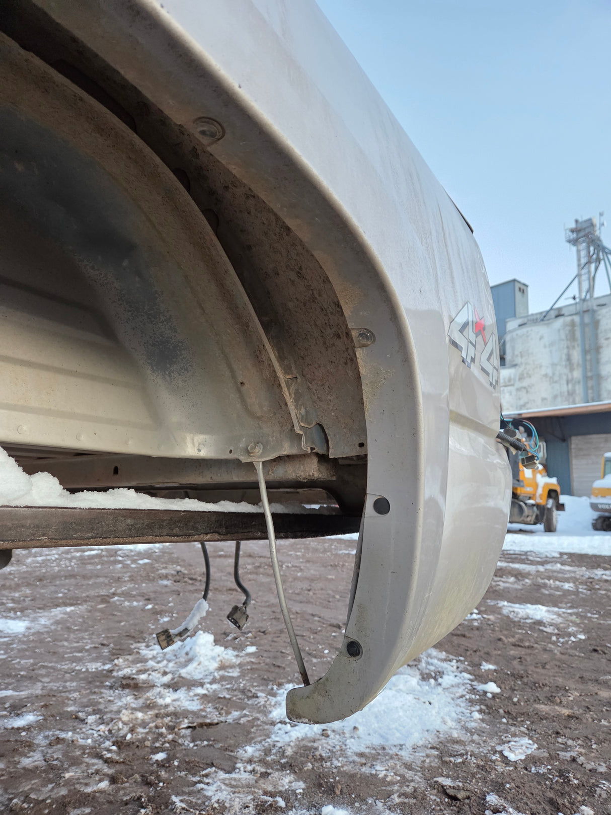 1999-2007 Chevrolet Silverado / GMC Sierra 6' 6" Short Truck Bed