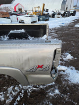 1999-2007 Chevrolet Silverado / GMC Sierra 6' 6" Short Truck Bed