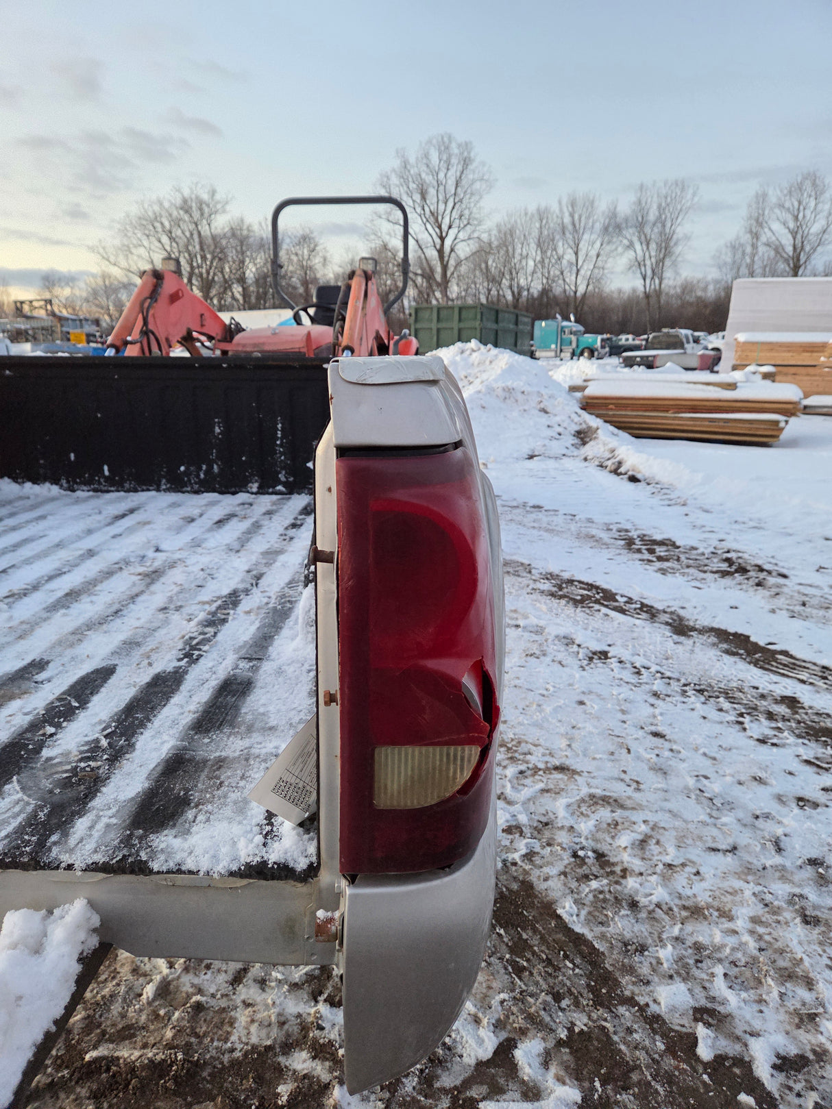 1999-2007 Chevrolet Silverado / GMC Sierra 6' 6" Short Truck Bed