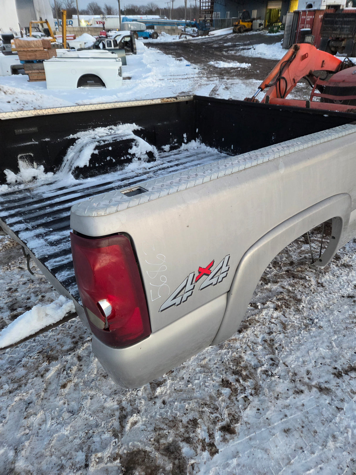 1999-2007 Chevrolet Silverado / GMC Sierra 6' 6" Short Truck Bed