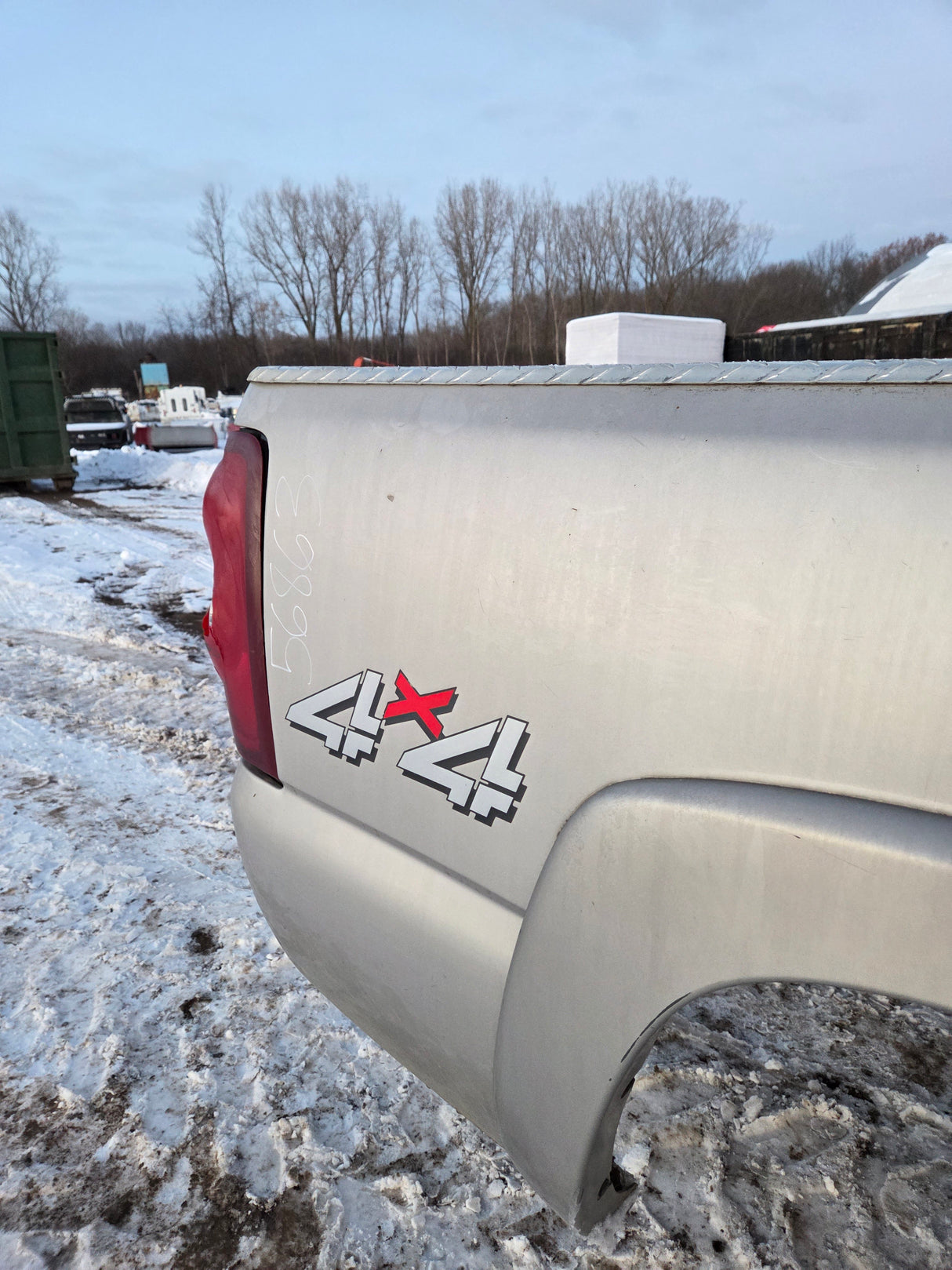 1999-2007 Chevrolet Silverado / GMC Sierra 6' 6" Short Truck Bed