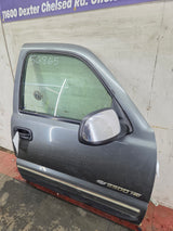 1999-2006 Chevrolet Silverado / GMC Sierra 1500 2500 3500 HD Front Passenger side Door RH