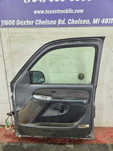 1999-2006 Chevrolet Silverado / GMC Sierra 1500 2500 3500 HD Front Passenger side Door RH