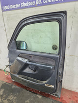 1999-2006 Chevrolet Silverado / GMC Sierra 1500 2500 3500 HD Front Passenger side Door RH