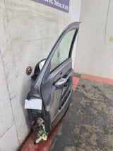 1999-2006 Chevrolet Silverado / GMC Sierra 1500 2500 3500 HD Front Passenger side Door RH