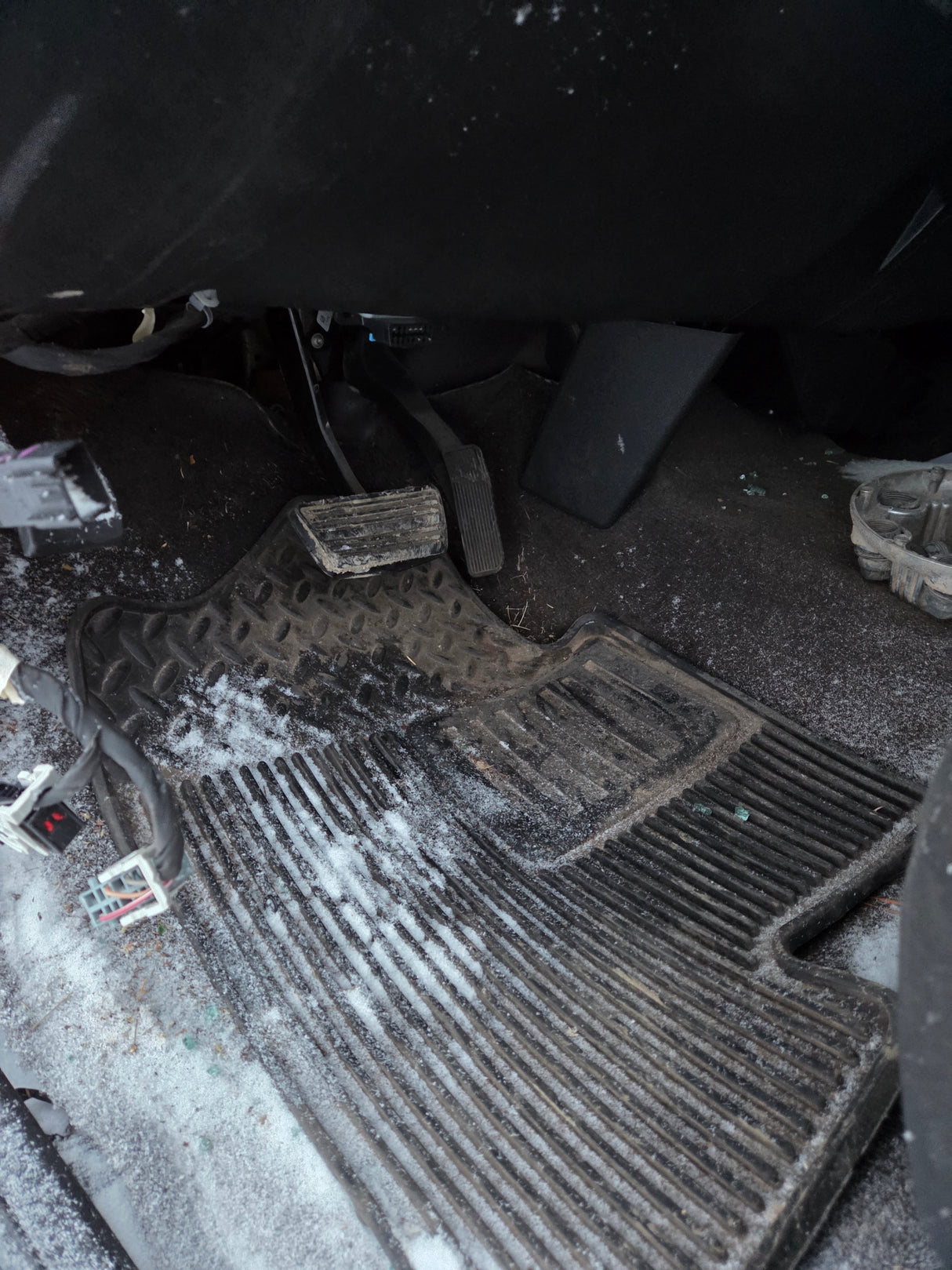 2007-2013 Chevrolet Silverado / GMC Sierra 1500 2500 3500 HD Extended Cab