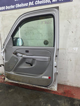 1999-2006 Chevrolet Silverado / GMC Sierra 1500 2500 3500 HD Front Passenger side Door RH