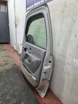 1999-2006 Chevrolet Silverado / GMC Sierra 1500 2500 3500 HD Front Passenger side Door RH