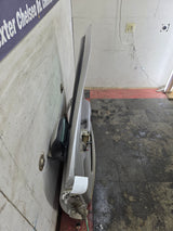 1999-2006 Chevrolet Silverado / GMC Sierra 1500 2500 3500 HD Front Passenger side Door RH