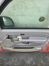 1999-2006 Chevrolet Silverado / GMC Sierra 1500 2500 3500 HD Front Passenger side Door RH