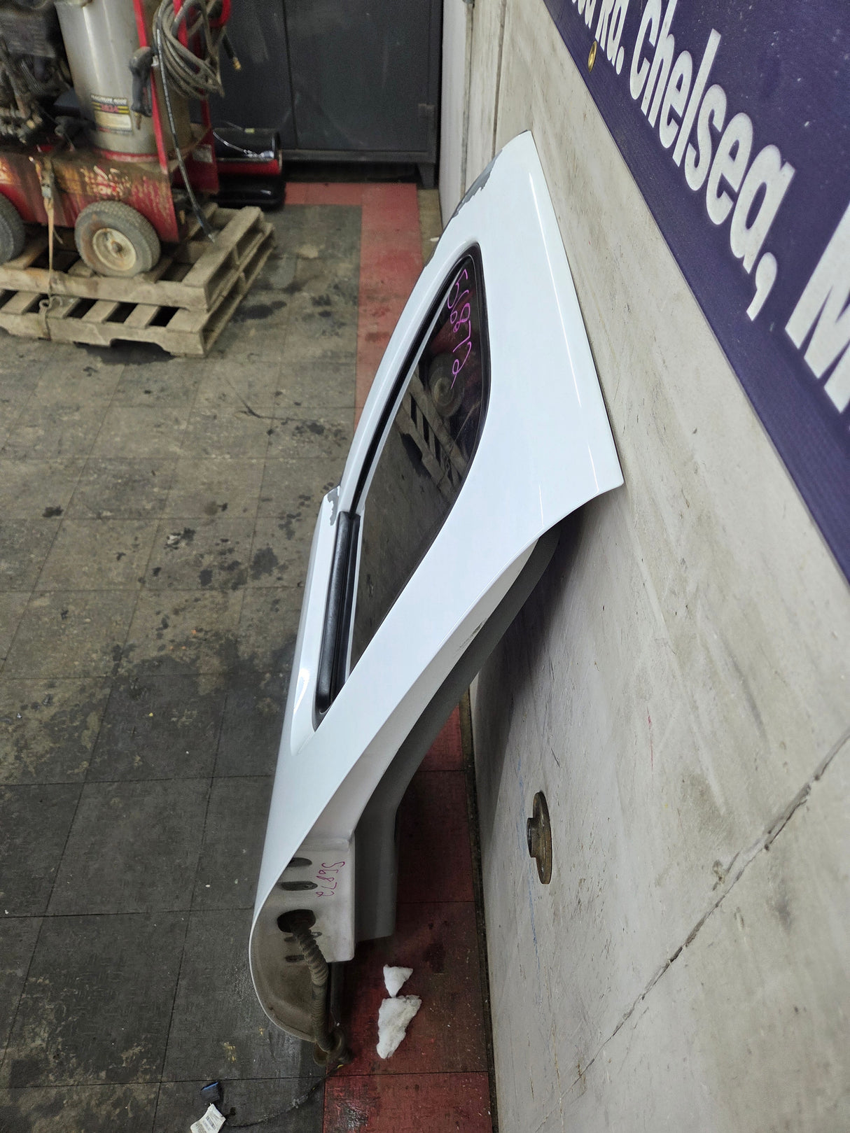 2007-2013 Chevrolet Silverado / GMC Sierra 1500 2500 3500 HD Driver Side Extended Cab LH Rear Door
